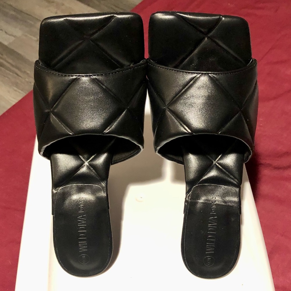 Sexy Black Slip Ons